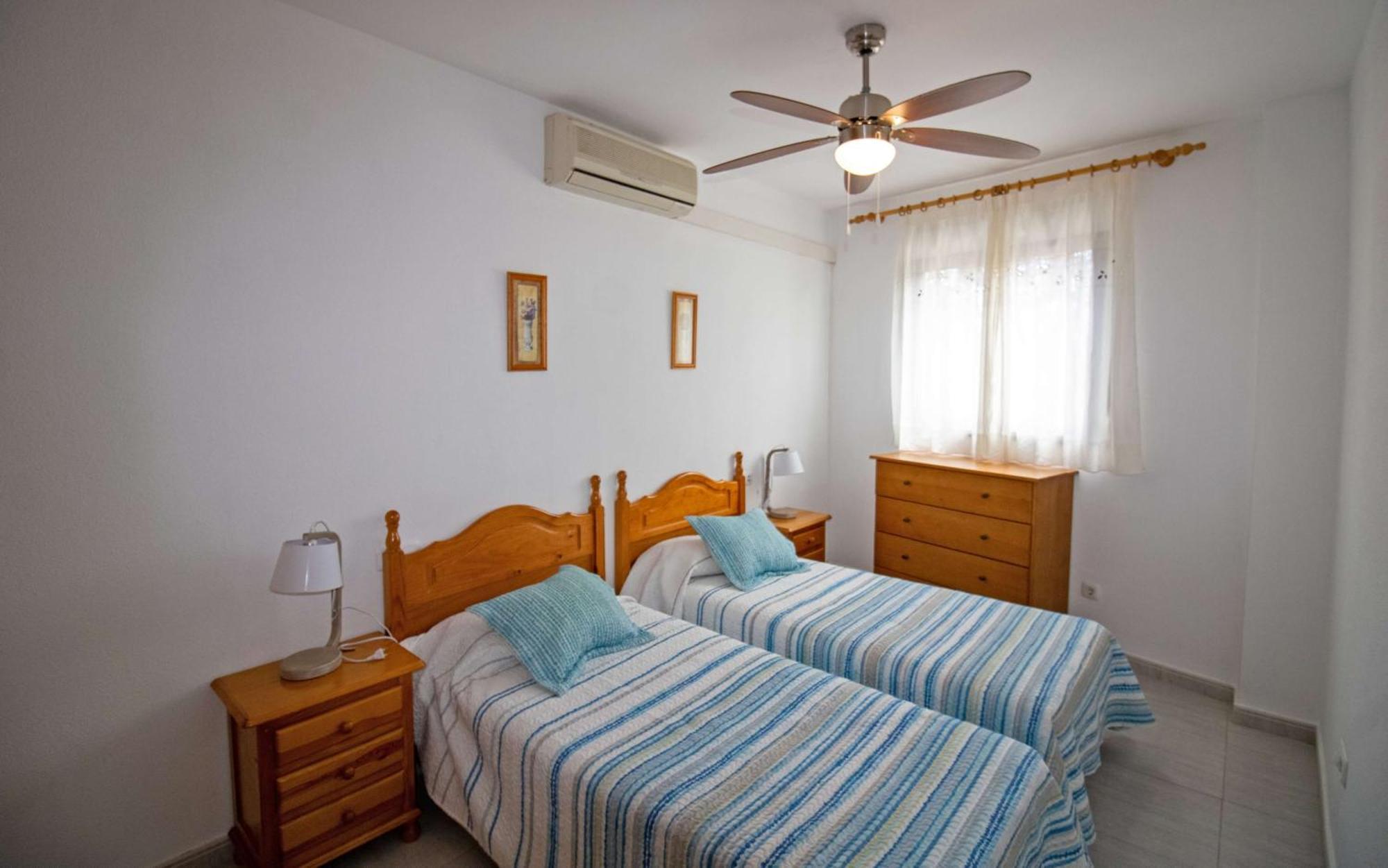 Bajo Con Terraza, Parking Y Piscina En El Centro Porta Mediterranea Albert Villas Alcossebre Esterno foto